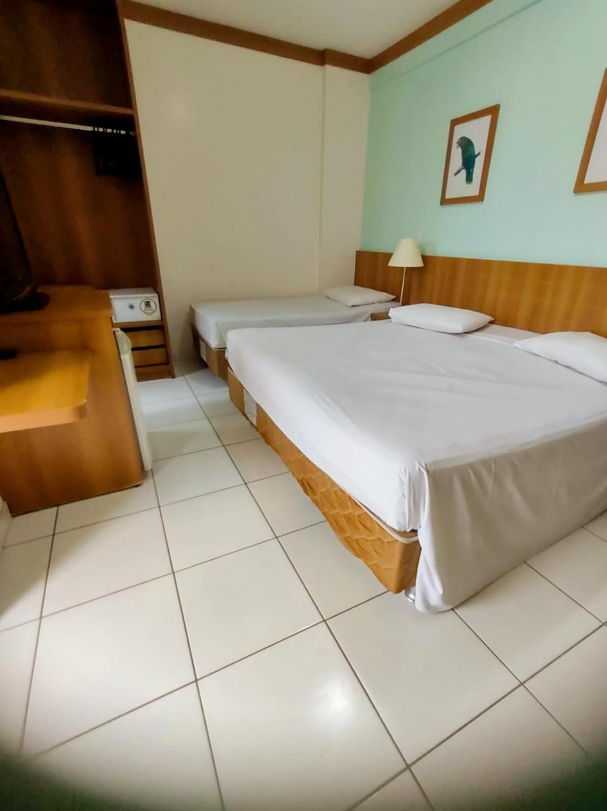 Golden Dolphin Grand Star Temporada Com Roupa De Cama E Banho Gratuito Apartamento Caldas Novas