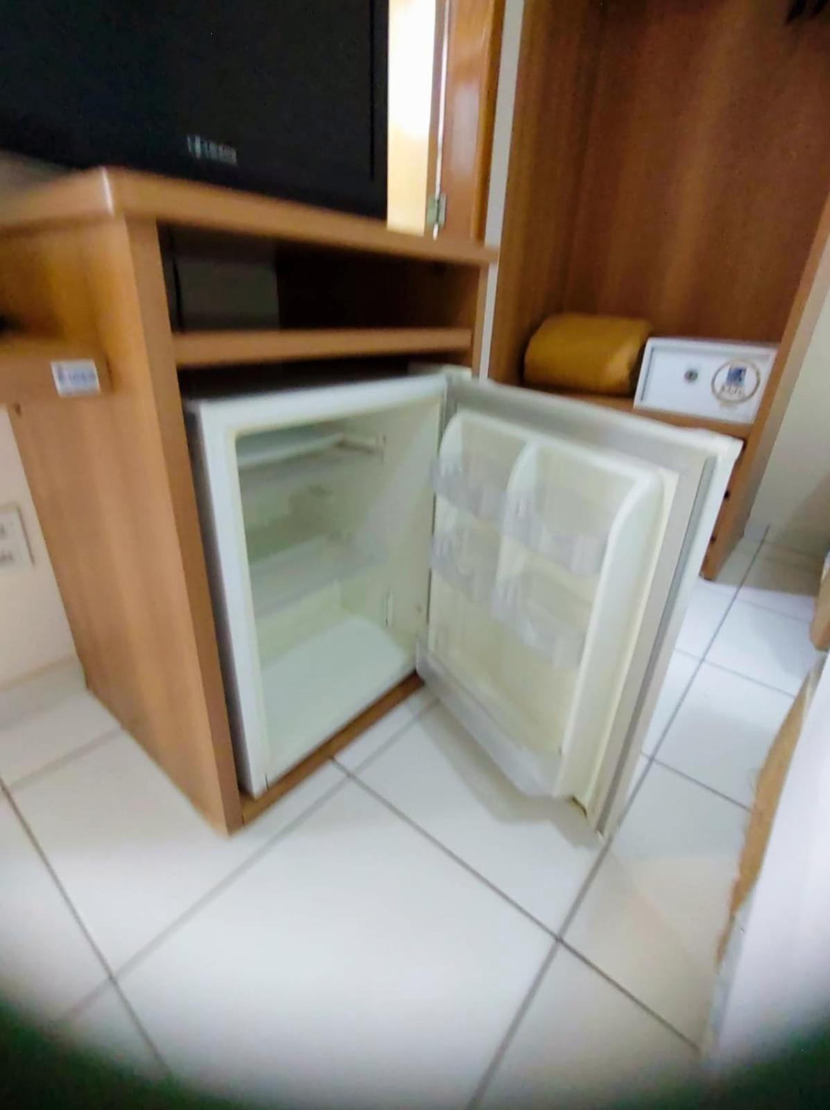 Golden Dolphin Grand Star Temporada Com Roupa De Cama E Banho Gratuito Apartamento Caldas Novas